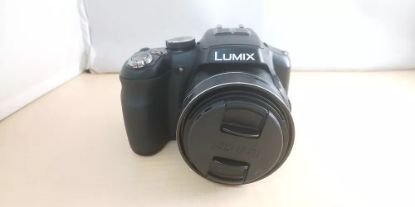 Picture of Panasonic digital camera LUMIX FZ200 Optical 24 times black DMC-FZ200-K